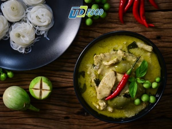 Tổng quan cách nấu cà ri gà bằng gói gia vị