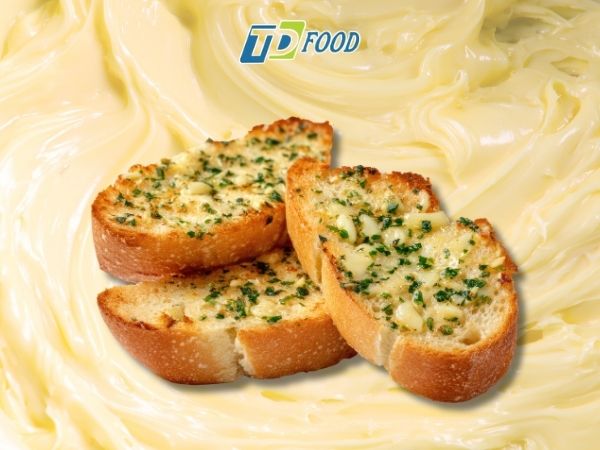Bí quyết bảo quản sốt bơ tỏi luôn thơm ngon, không bị vón cục